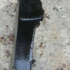 Cold-applied bituminous mastic
