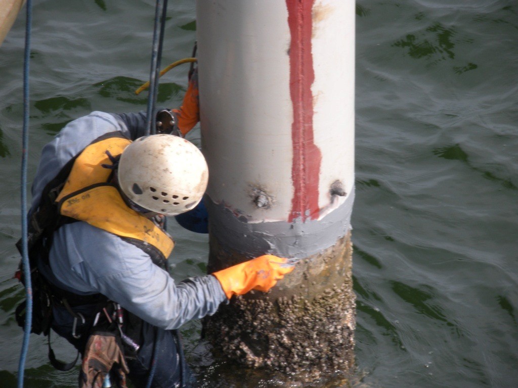 کاربرد پوشش های اپوکسی جهت حفاظت از بتن در آب دریا